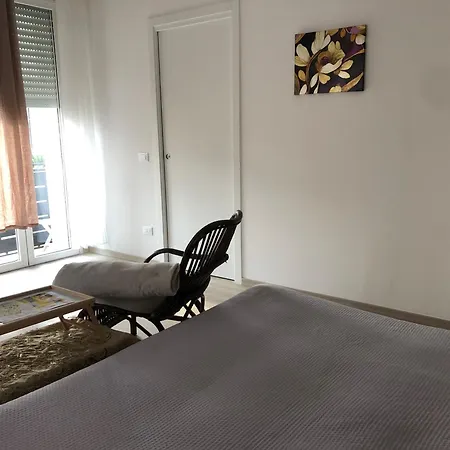 R&b Midora Nocleg ze śniadaniem 4*