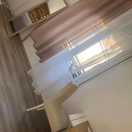 Nocleg ze śniadaniem R&b Midora 4*