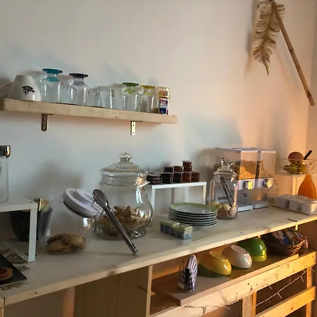 לינה וארוחת בוקר R&b Midora