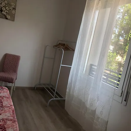 R&b Midora Nocleg ze śniadaniem 4*