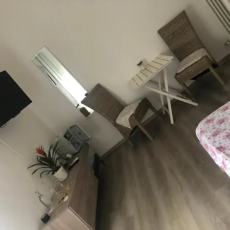 Nocleg ze śniadaniem R&b Midora Modena