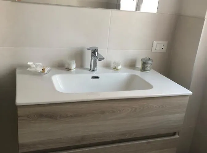 R&b Midora مودينا