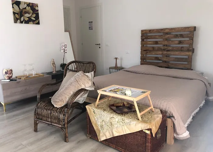 R&b Midora Μόντενα