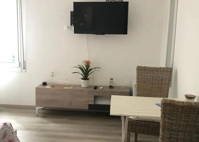 R&b Midora 4* مودينا